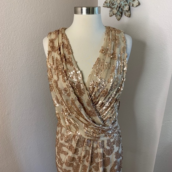 David Meister Gold Sequins Dress Size 6 - Picture 13 of 16